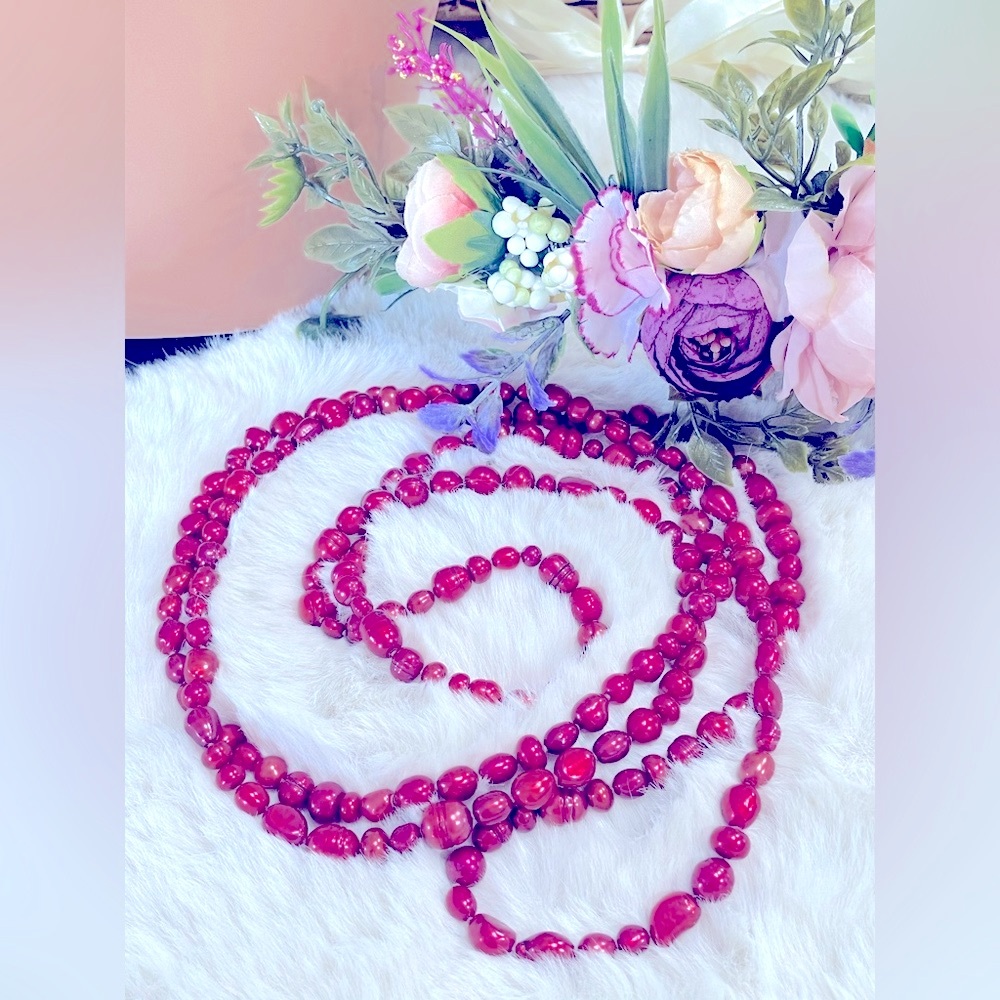 Lustrous Infinity Pearl Necklace Gorgeous Color